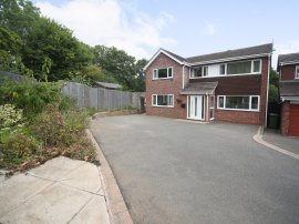 Runcorn Close, Redditch photo