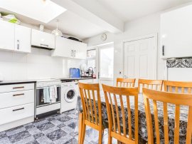 Hodgson Terrace, Dewsbury thumb 3