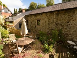 Yeoman Street, Bonsall, Matlock thumb 2