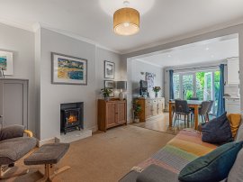 Belmont Crescent, Maidenhead thumb 3