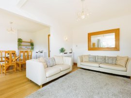 Ashdale Drive, Glasgow thumb 3