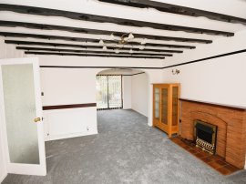 Hyde Park Close, North Hykeham, LINCOLN thumb 2