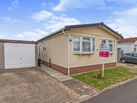 Allington Gardens, Allington, Grantham photo