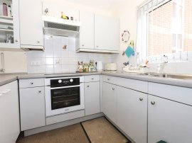 Anchorfields, KIDDERMINSTER thumb 3