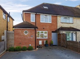 Mount Pleasant Lane, Bricket Wood, St. Albans photo