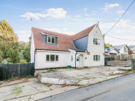Greyhound Hill, Langham, Colchester thumb 1