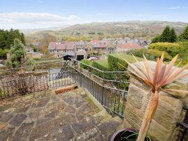 Ferncliffe Drive, Keighley thumb 2
