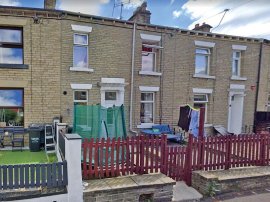 Thornhill Road, BRIGHOUSE photo