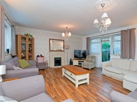 Barons Way, Polegate thumb 3