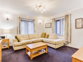Chevet Croft, Sandal, Wakefield thumb 3