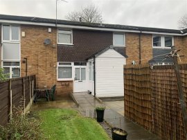 Lingfield Avenue, SALE photo