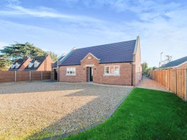 Hillgate, Gedney Hill, Spalding thumb 1