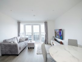 Devonshire Close, Grays photo