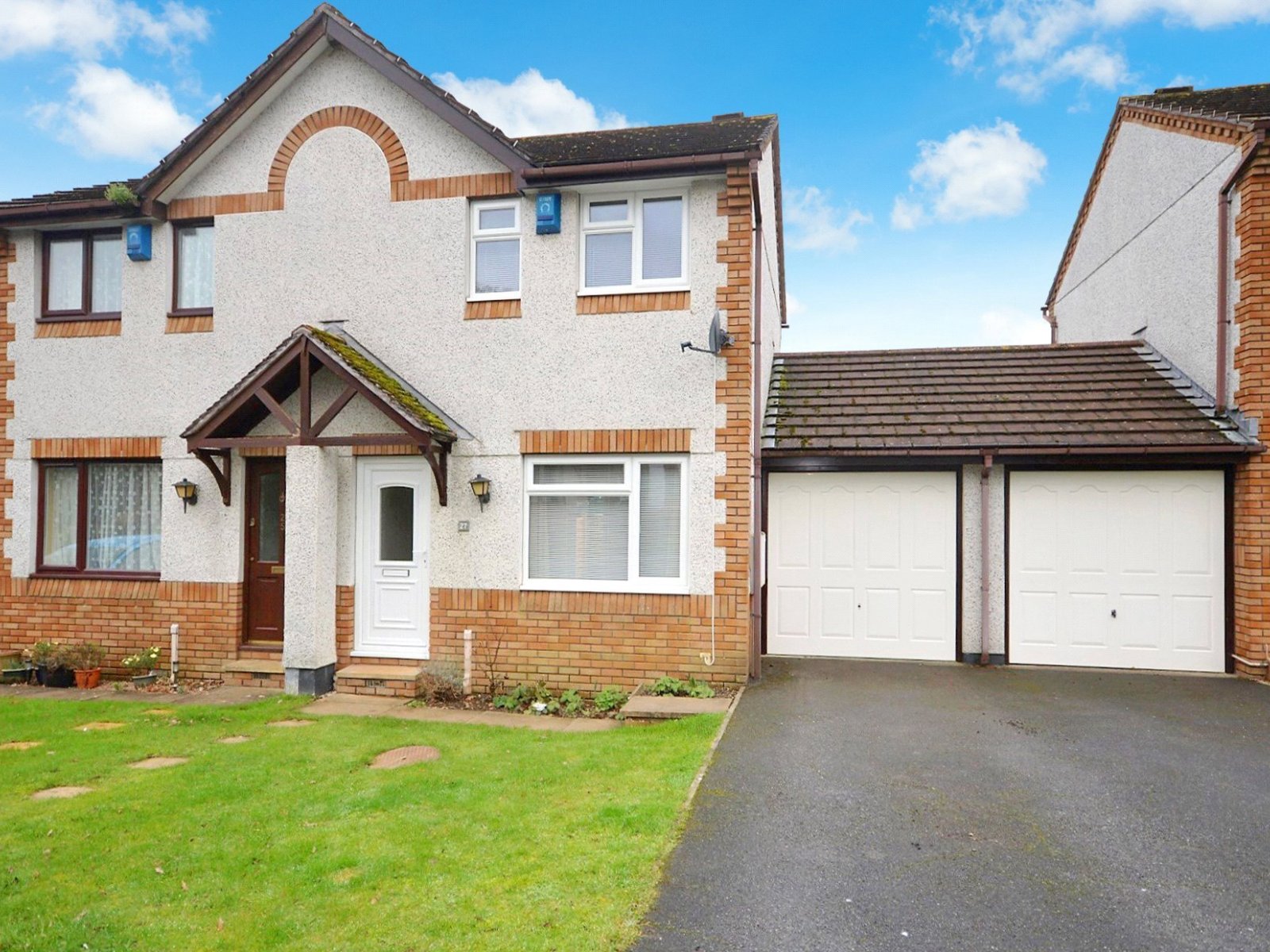 2 bedroom property to let in Churchfields Drive, Bovey Tracey, Newton