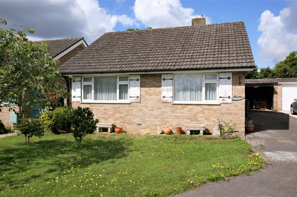Frys Close, Lytchett Matravers, Poole, Dorset, BH16