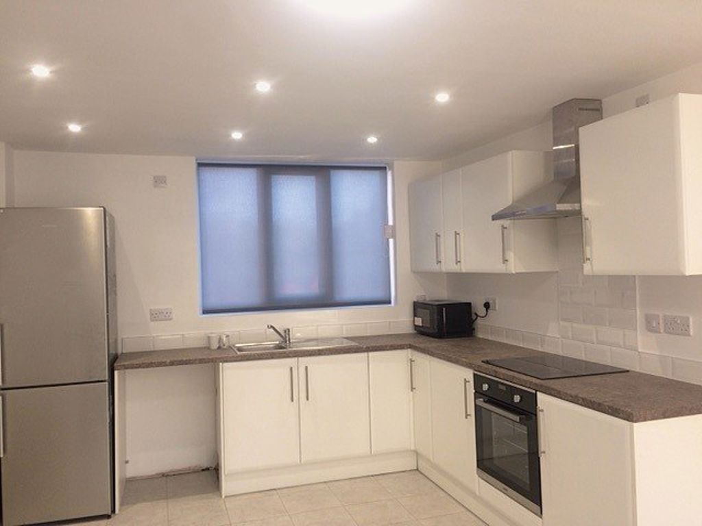 21 Water Mill Close, B29 6TS Image 2