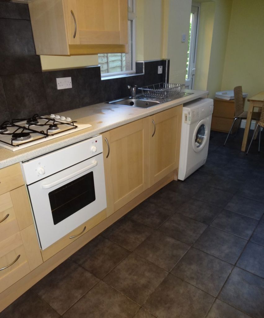 139 Heeley Road, B29 6EJ Image 3