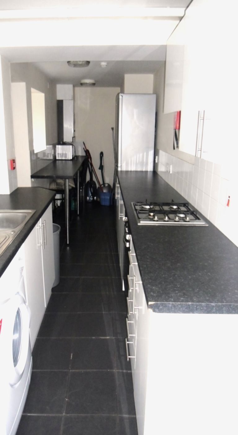 9 Rookery Road, B29 7DG Image 2