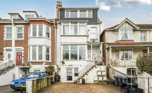 Click for details Youngs Park Road, Paignton, Devon, TQ4 photo