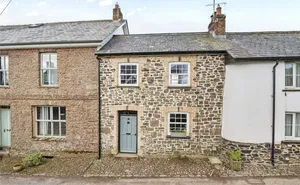 Click for details Poughill, Crediton, Devon, EX17 photo