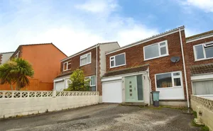 Click for details Linden Crescent, Newquay, Cornwall, TR7 photo
