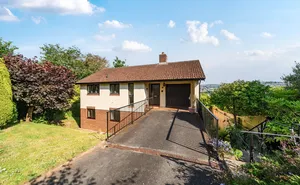 Click for details Oak Tree Grove, Shaldon, Devon, TQ14 photo