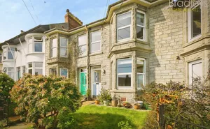 Click for details Bay View Terrace, Chywoone Hill, Newlyn, Penzance, TR18 photo