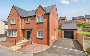 Click for details Weavers Road, Chudleigh, Newton Abbot, Devon, TQ13 photo