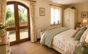 Click for details Whidborne Mews, Ash Hill, Bishopsteignton, Teignmouth, TQ14 photo
