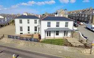 Click for details Penrose Terrace, Penzance, Cornwall, TR18 photo