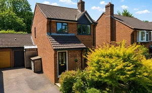 Click for details Moor Park, Honiton, Devon, EX14 photo