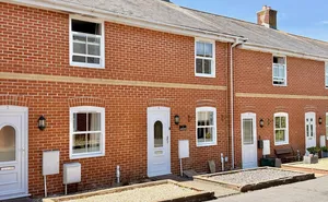 Click for details Newlands, Honiton, Devon, EX14 photo