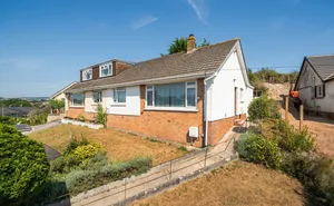 Click for details West Mount, Newton Abbot, Devon, TQ12 photo