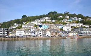 Click for details Top Floor Apartment, The Quay, West Looe, Cornwall, PL13 photo
