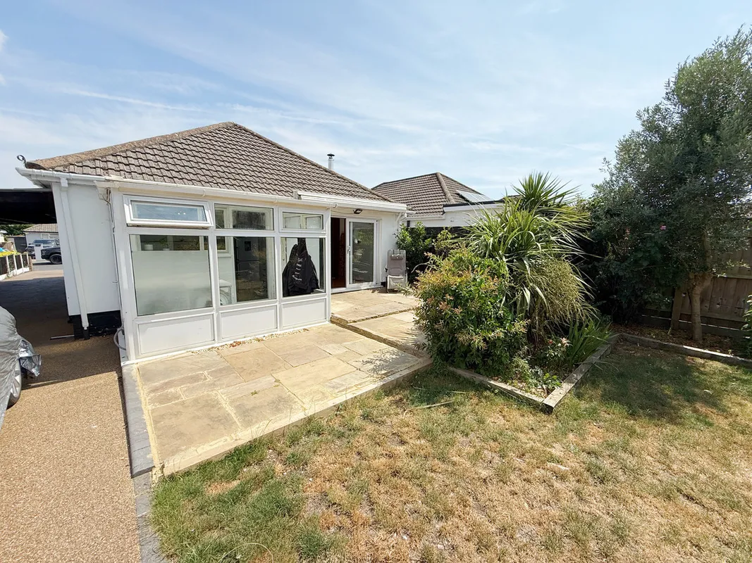 Venning Avenue, Bournemouth, 9, BH11