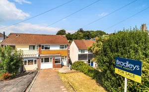 Click for details Barewell Road, St Marychurch, Torquay, Devon, TQ1 photo