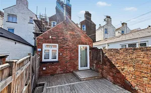 Click for details Clinton Square, Exmouth, Devon, EX8 photo