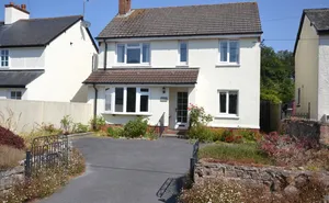 Click for details Frogmore Road, East Budleigh, Budleigh Salterton, Devon, EX9 photo