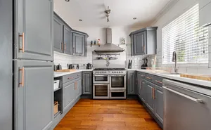 Click for details Clifton Grove, Paignton, Devon, TQ3 photo