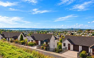 Click for details Southern Close, Torquay, Devon, TQ2 photo