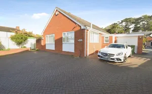 Click for details Vicarage Gardens, Old Vicarage Road, Exeter, Devon, EX2 photo