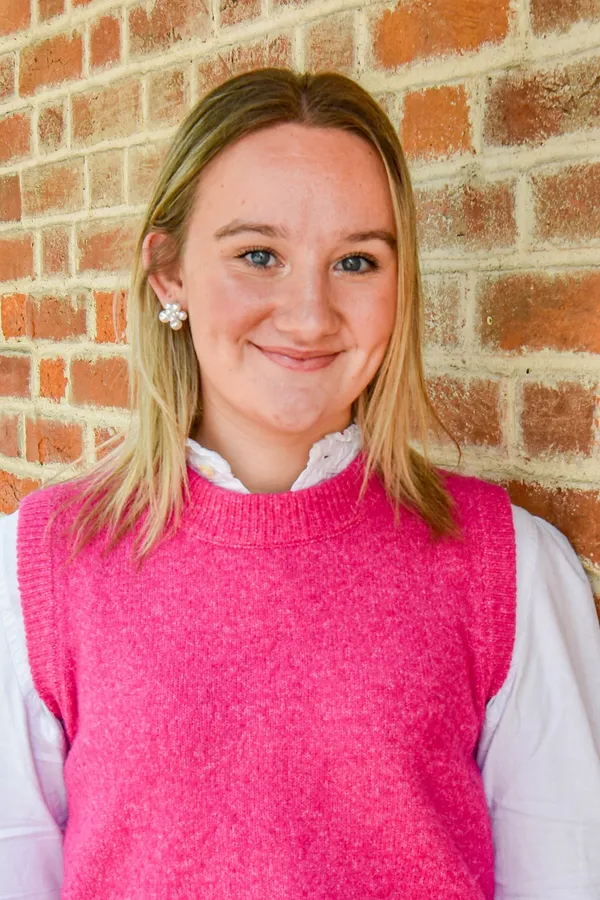 Millie Dickinson photo