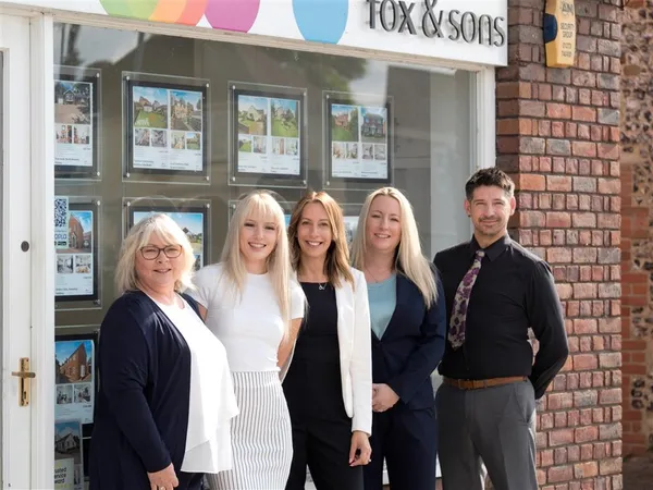 Estate Agents in Amesbury - Contact Us - Fox & Sons