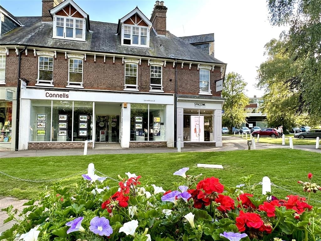 Estate Agents & Lettings Agents in Harpenden Connells Contact Us
