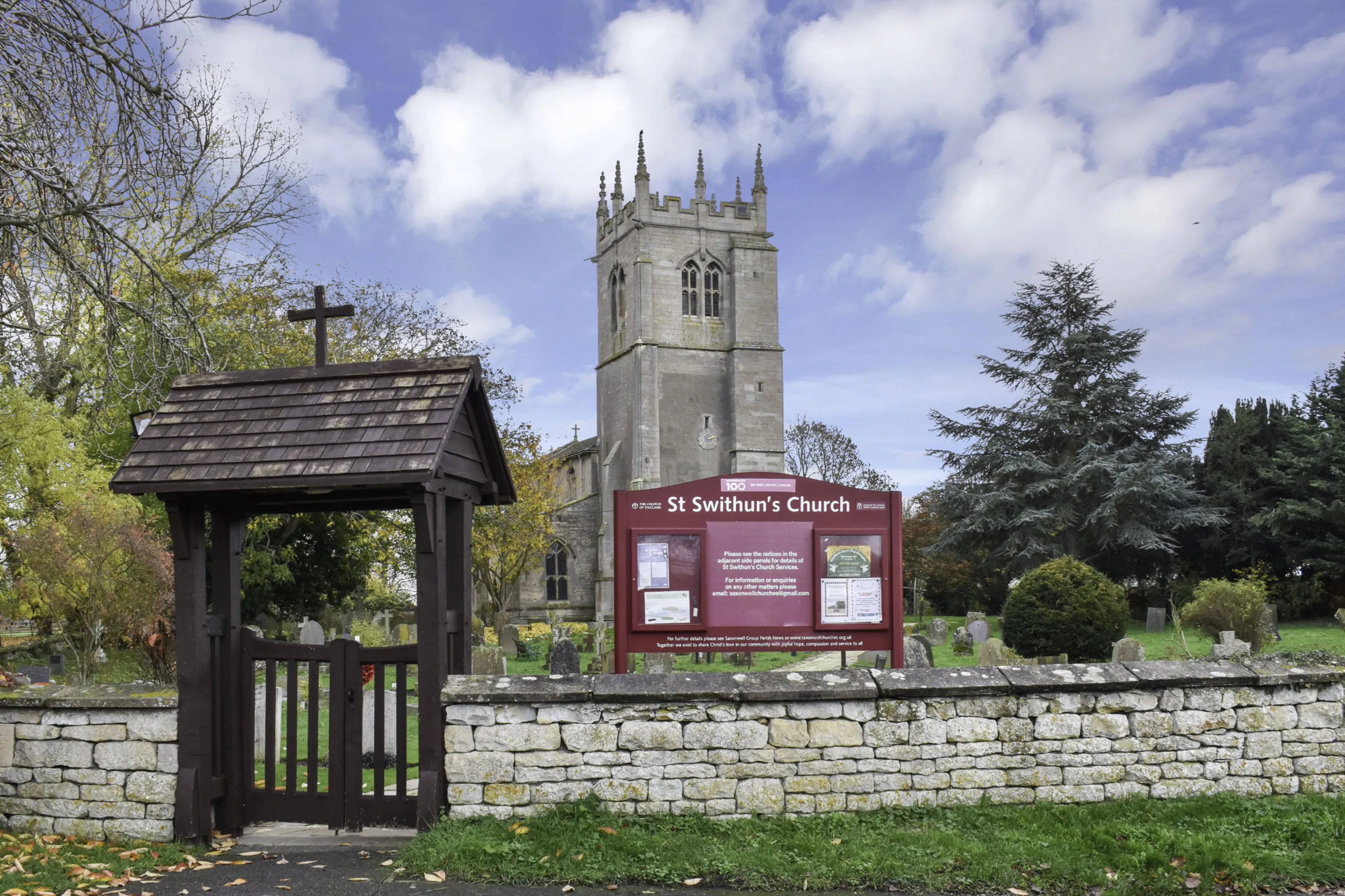 https://mr1.homeflow-assets.co.uk/files/media/image/0000/0000/1fb1176943dfb3f7f6c770195d9f7757/Long-Bennington-(4).jpg