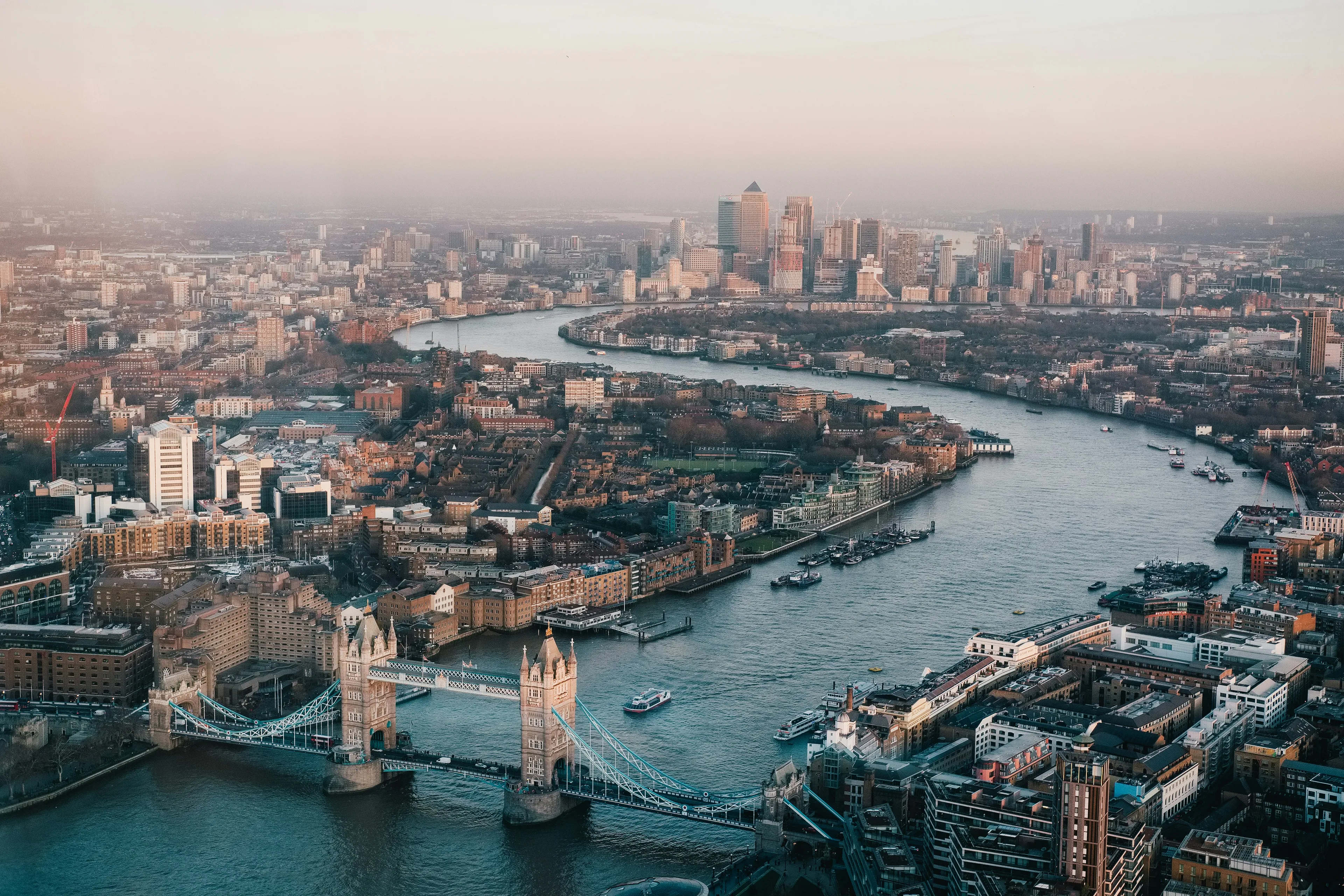 benjamin-davies-Oja2ty_9ZLM-unsplash3.jpg