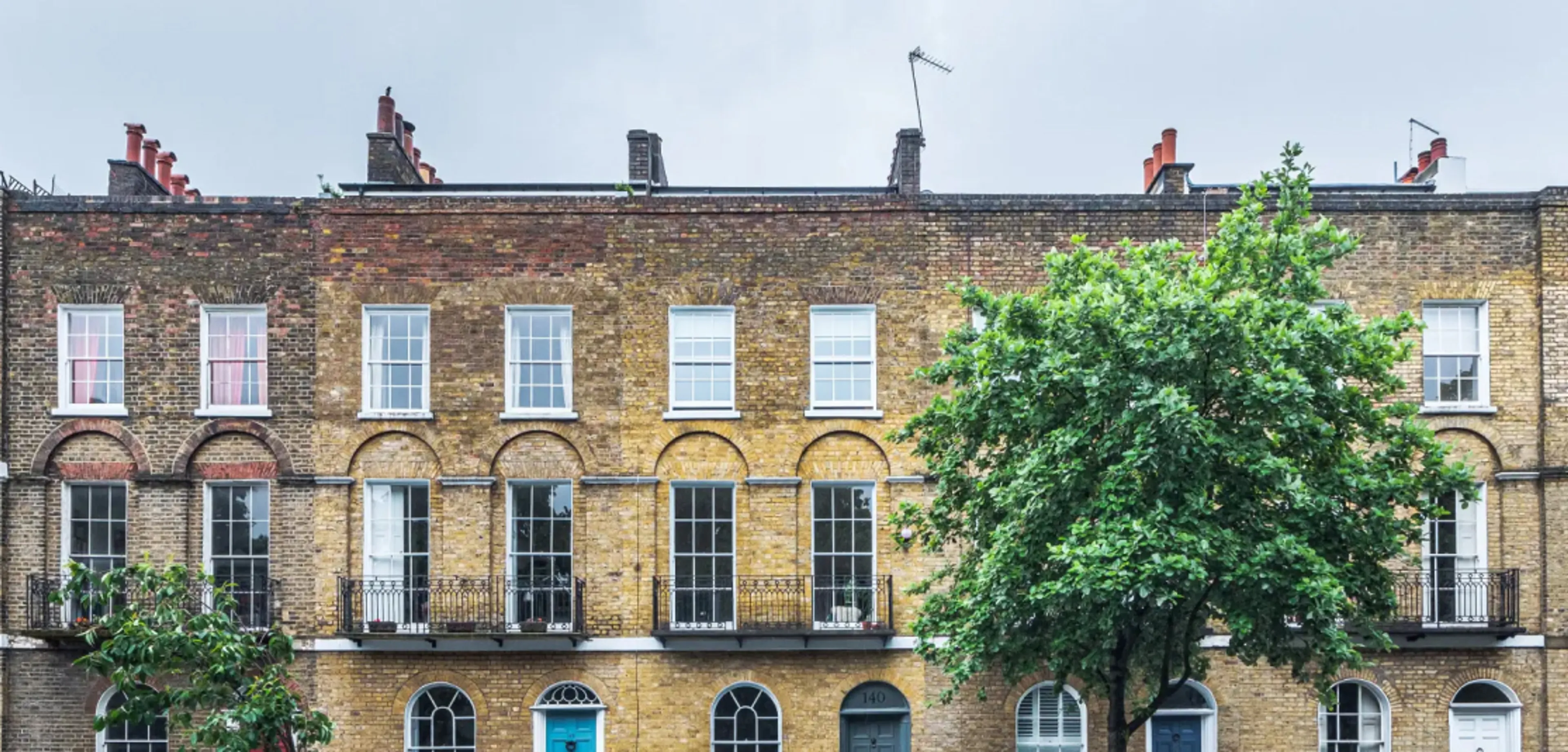 https://mr1.homeflow-assets.co.uk/files/media/image/0000/0000/5da298b051e266db029b62c593122fb1/1115x535px-Islingtonbranch-1.jpg