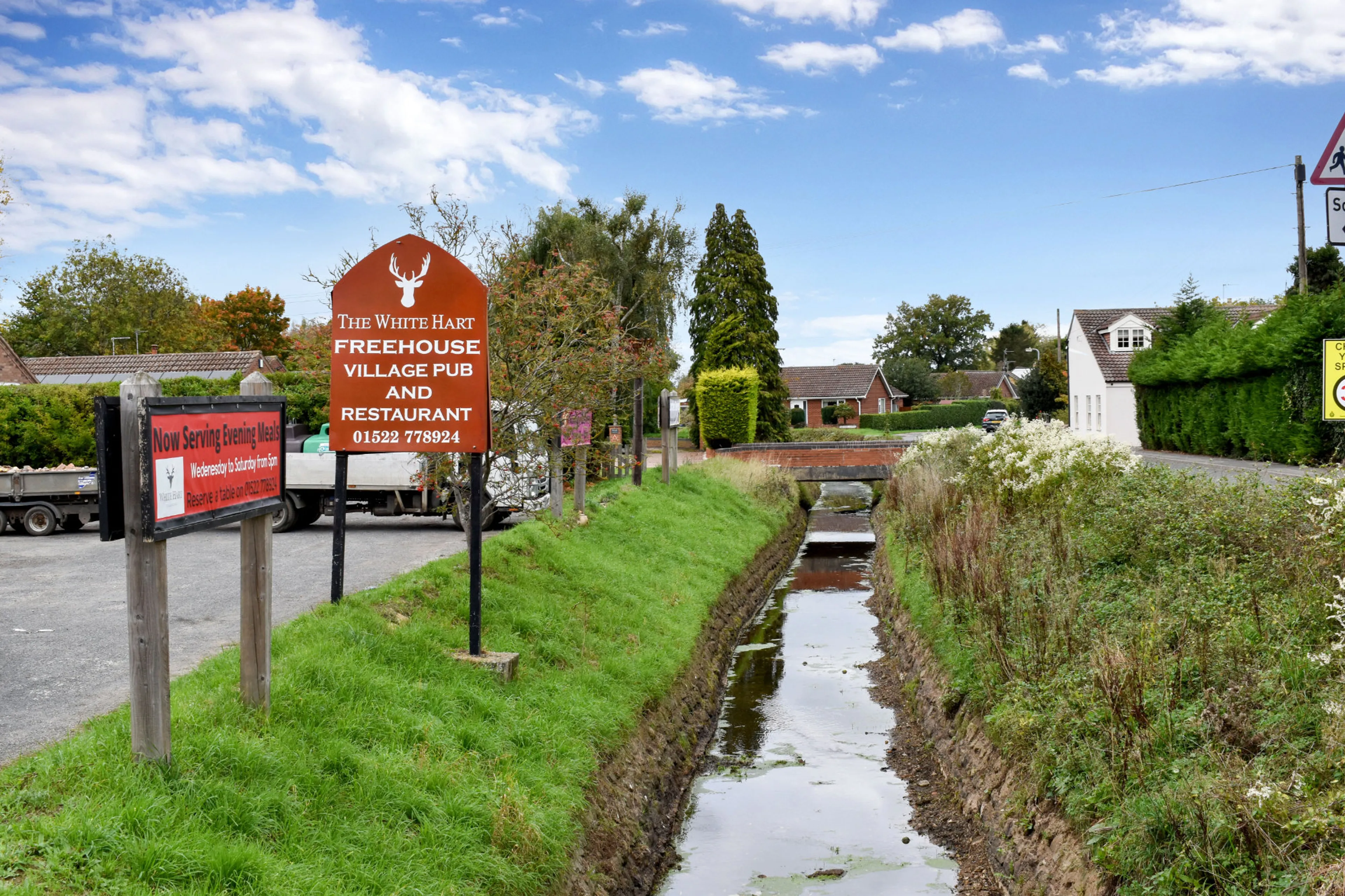 https://mr1.homeflow-assets.co.uk/files/media/image/0000/0000/81a48a4729f06ed63fd6cf7d8ad0dc17/NorthScarle1.jpg