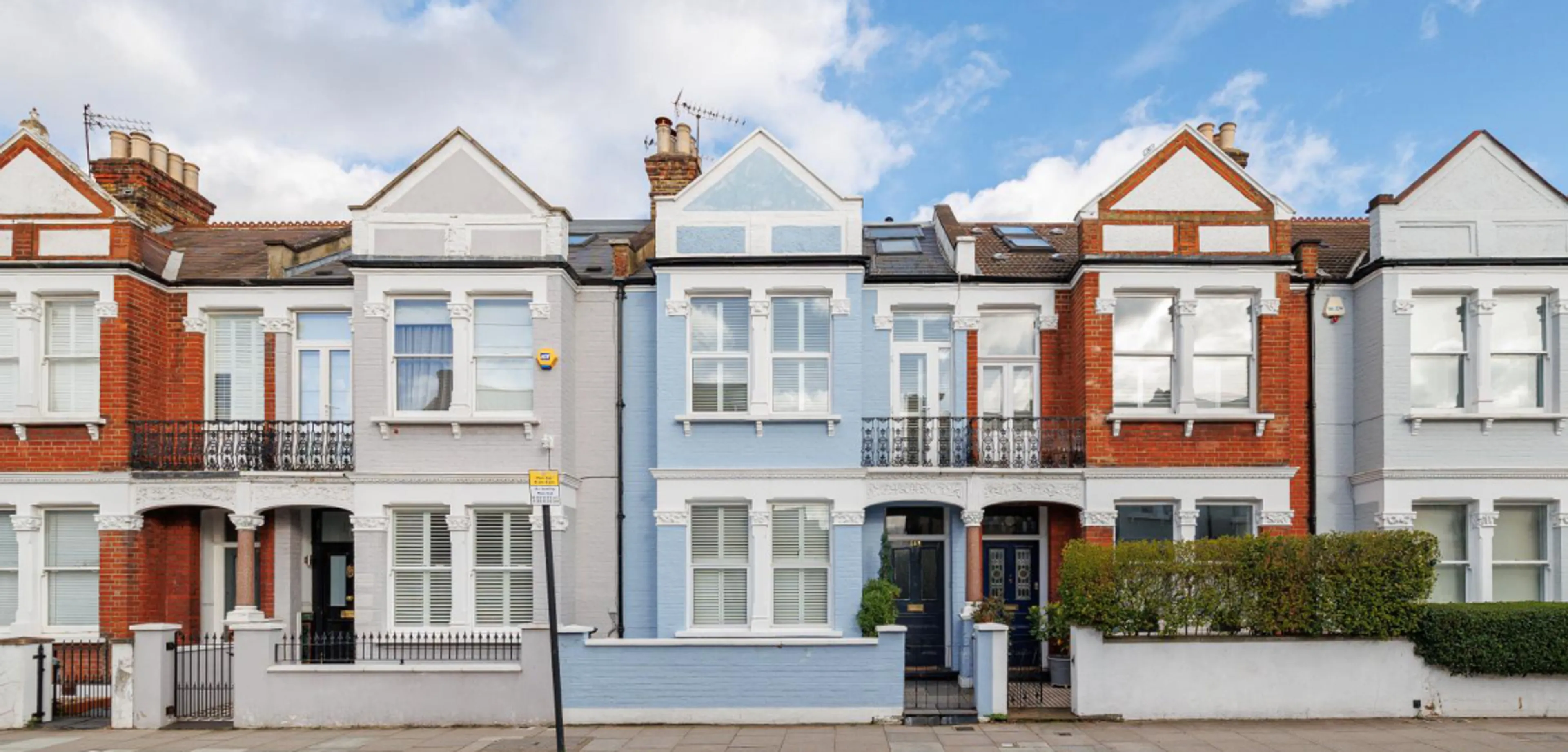 From Viewing to Offer: A Buyer’s Guide to Choosing A Home