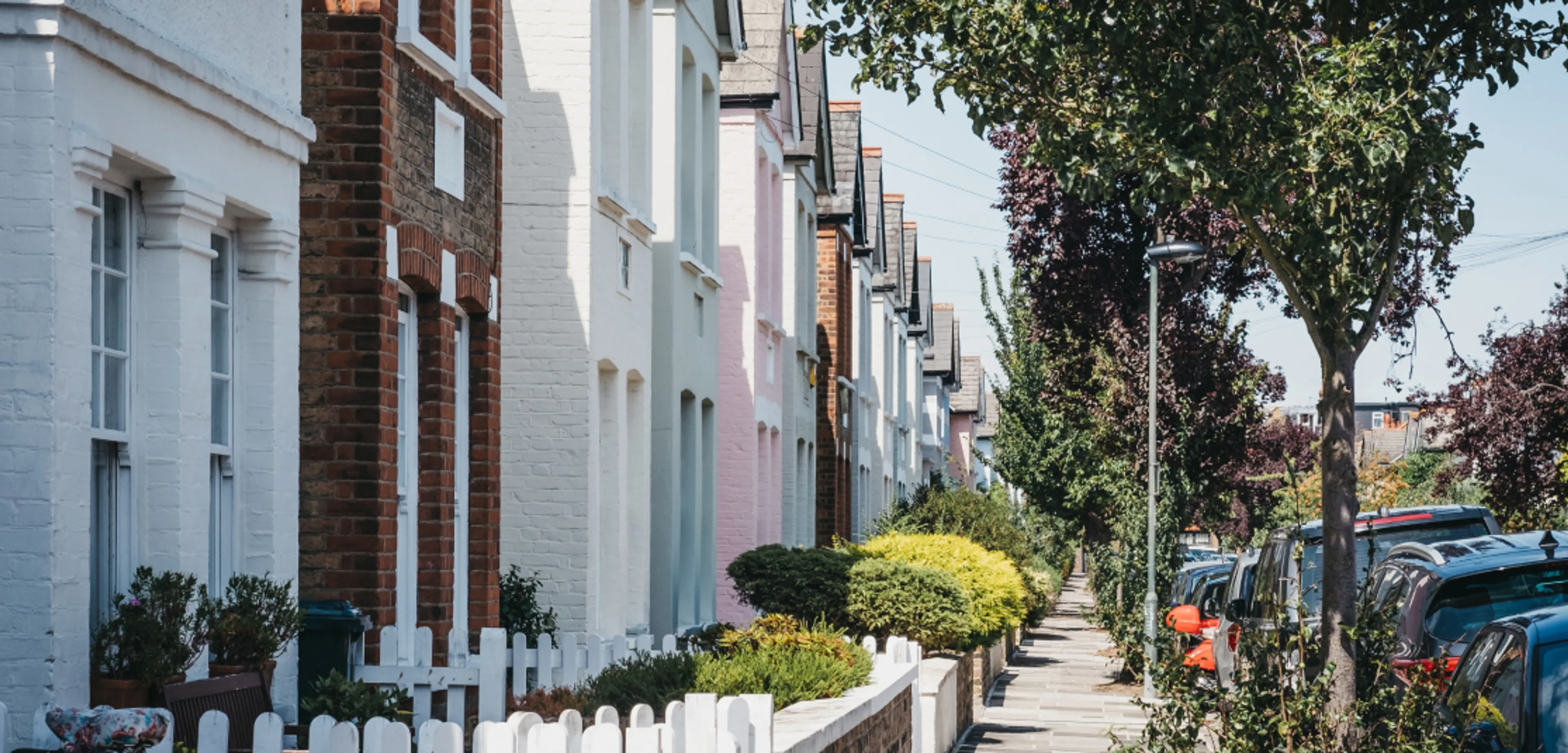 Buying or selling a property? Here’s what to expect on completion day